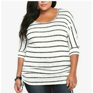 torrid | White And Black Striped Marled Knit Ruched Sweater - Size 0x